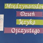 Plakat z napisem